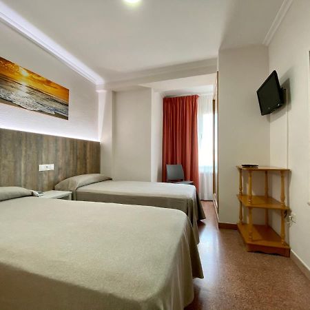 Hostal Pensimar Ξενοδοχείο El Altet Εξωτερικό φωτογραφία