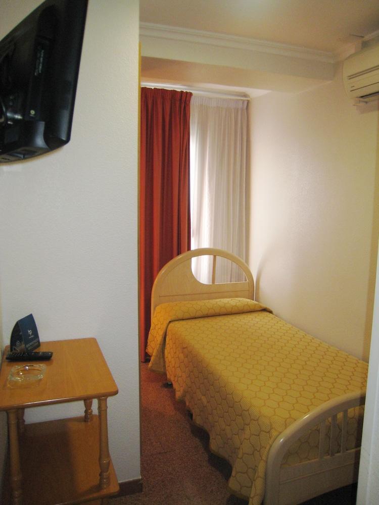 Hostal Pensimar Ξενοδοχείο El Altet Εξωτερικό φωτογραφία