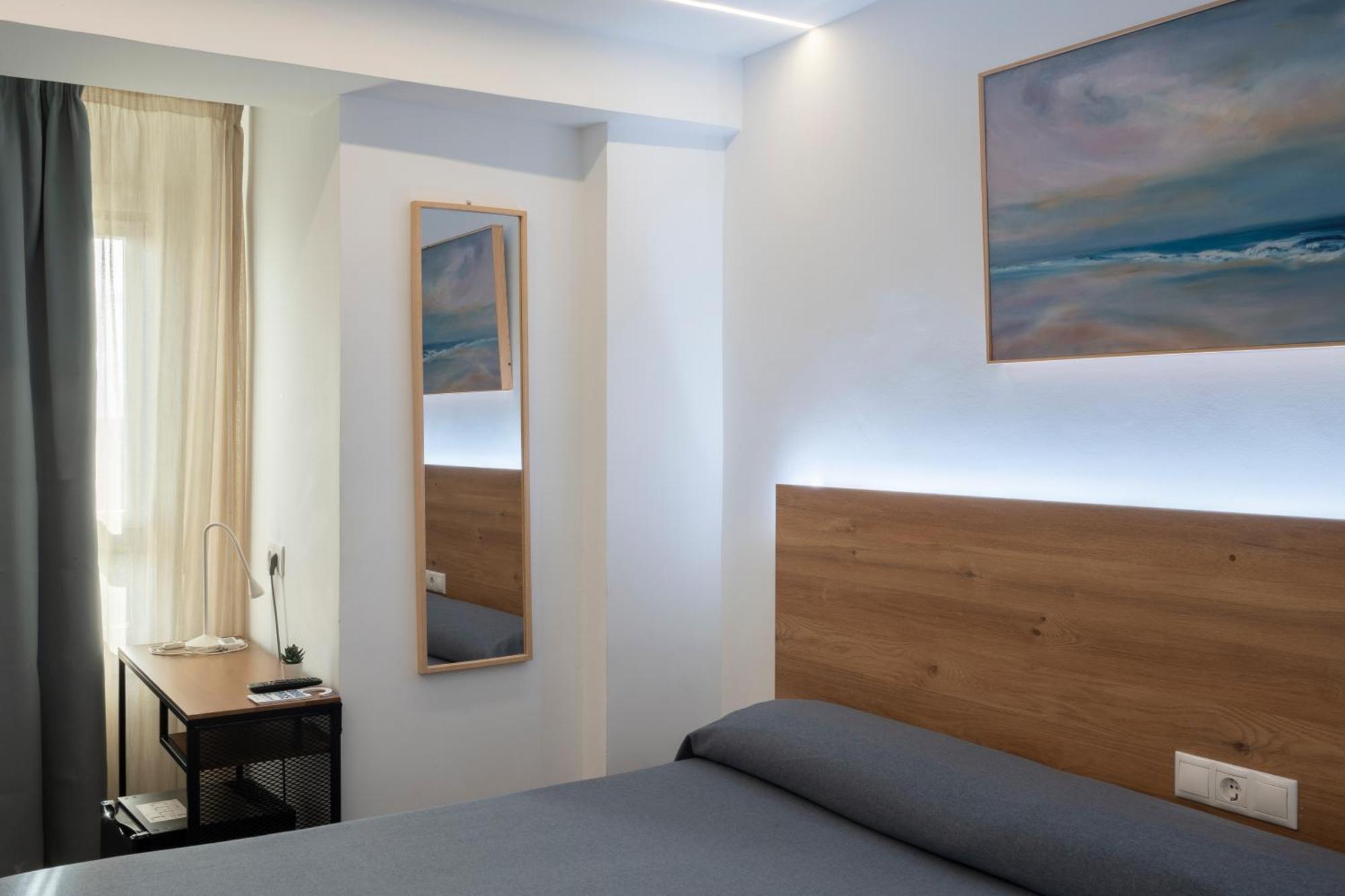 Hostal Pensimar El Altet Εξωτερικό φωτογραφία