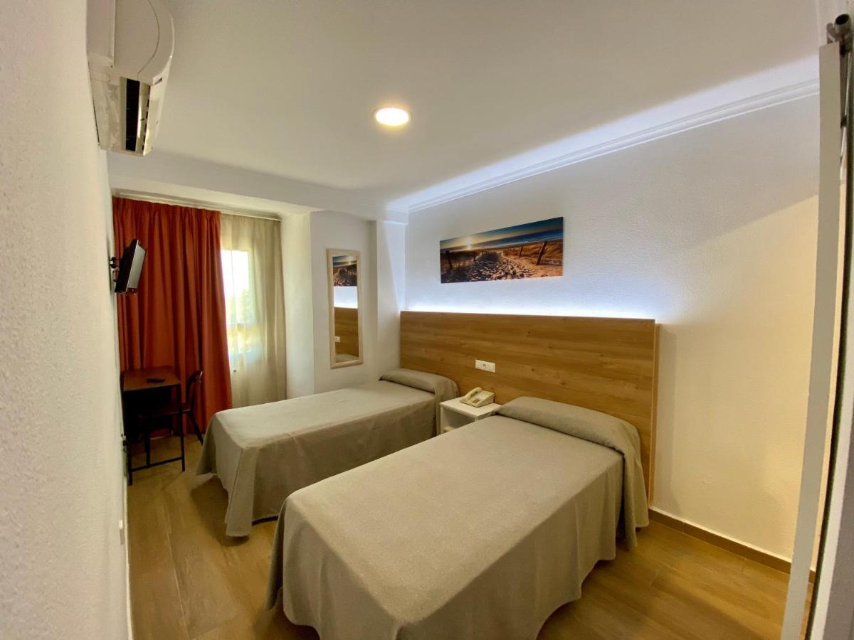 Hostal Pensimar Ξενοδοχείο El Altet Εξωτερικό φωτογραφία